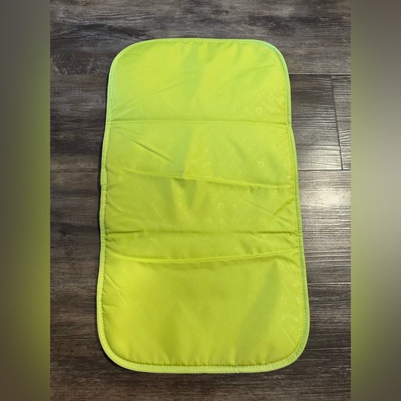 Tokidoki x Ju-Ju-Be Iconic 1.0 Messenger Bag - Picture 10 of 10